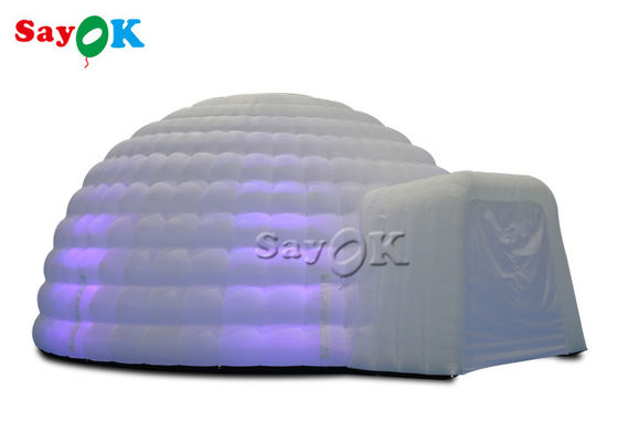 Tenda de domo de iglu inflável branco com luzes LED para eventos de casamento