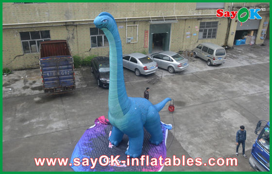 Dinossauro inflável de Natal À prova de fogo Dragão inflável Dinossauro brinquedo Tecido de Oxford com soprador CE / UL